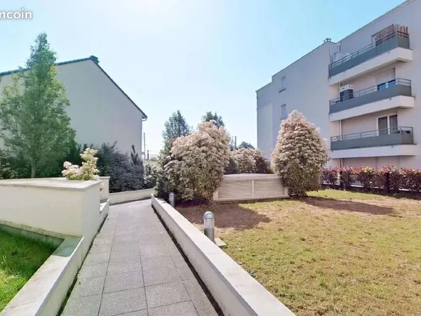 Villepinte - T2 40 m² avec parking - vendu loué - idéal investisseur - 150 000