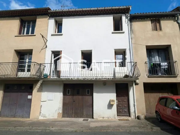 "COUP DE COEUR! Une maison T4 aux beaux volumes,3 chambres , extérieur et grand garage"