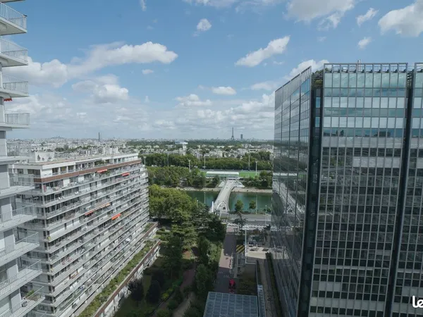 Location meublée appartement 2 pièces 45 m² Puteaux (92800) 2.200
