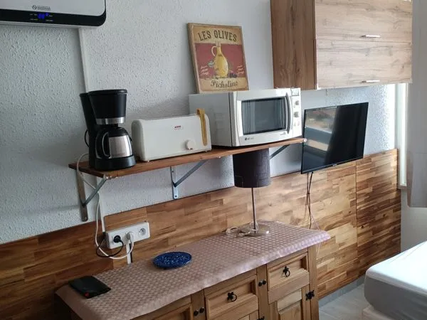 Vends STUDIO de 16,4 M² avec ascenseur proche la mer