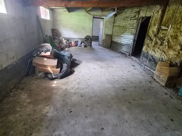Garage 80 m²