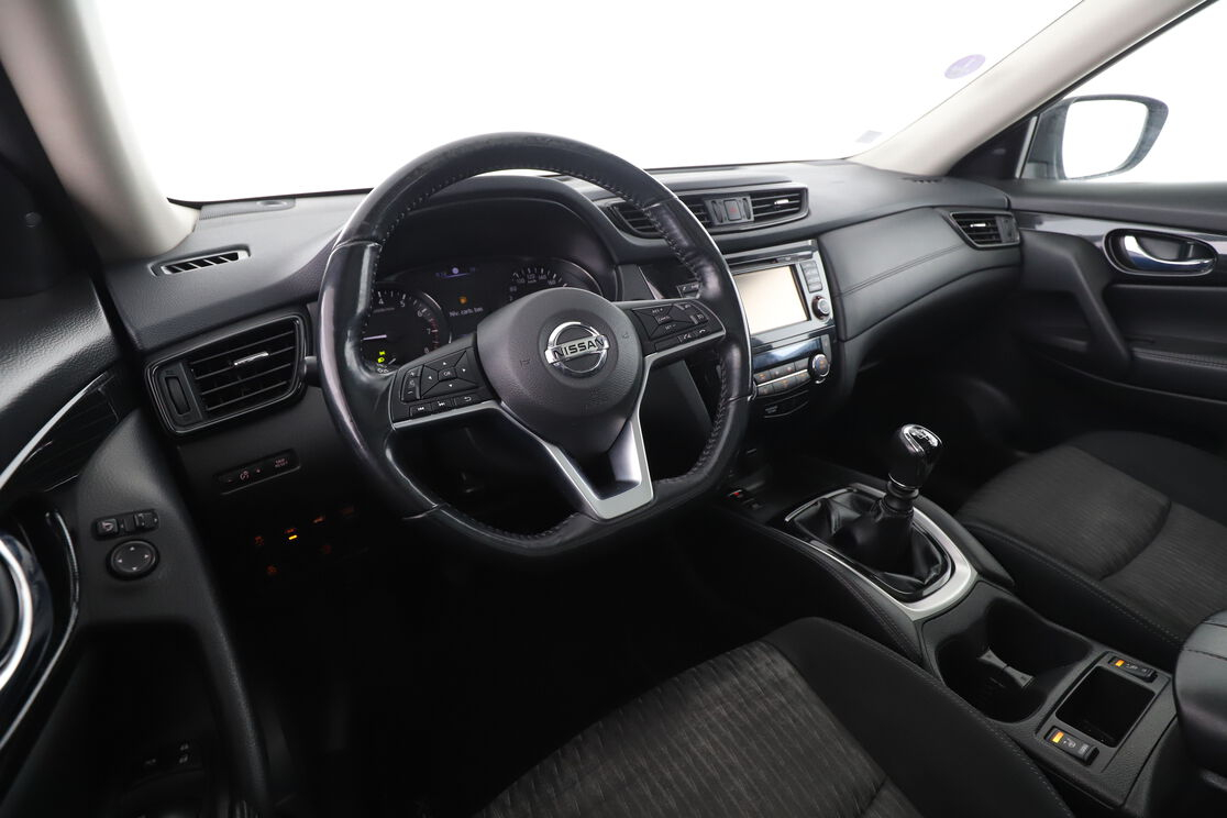 Nissan X-Trail 1.6 DIG-T — photo 10