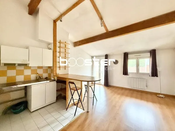 Saint-Cyprien / Ravelin - Charmant appartement 2 Pièces avec terrasse et place de parking en sous-so