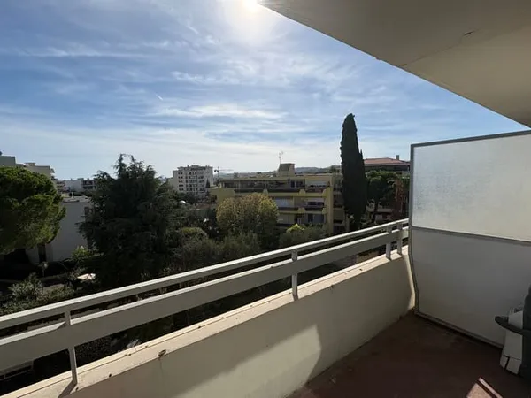 Appartement 1 pièce 28 m²