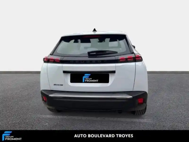 Peugeot 2008 1.2 100ch s&amp;s style — photo 5
