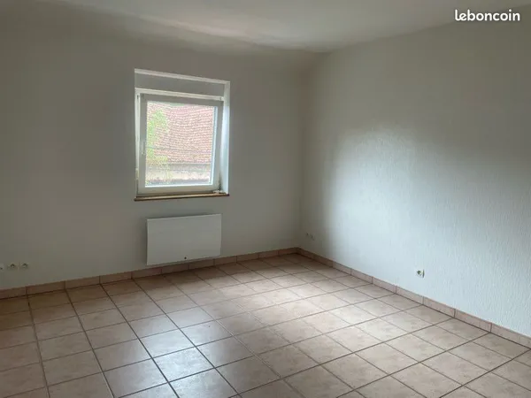 F1 30 m² - Woustviller - Environnement calme