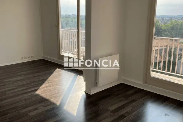 Appartement 4 pièces 83 m²