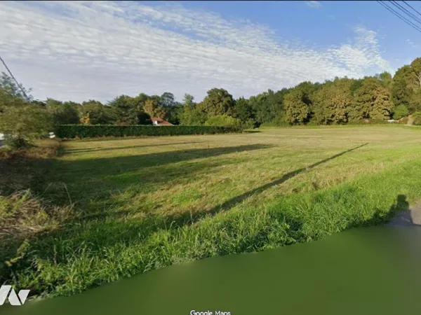 Terrain 4543 m²