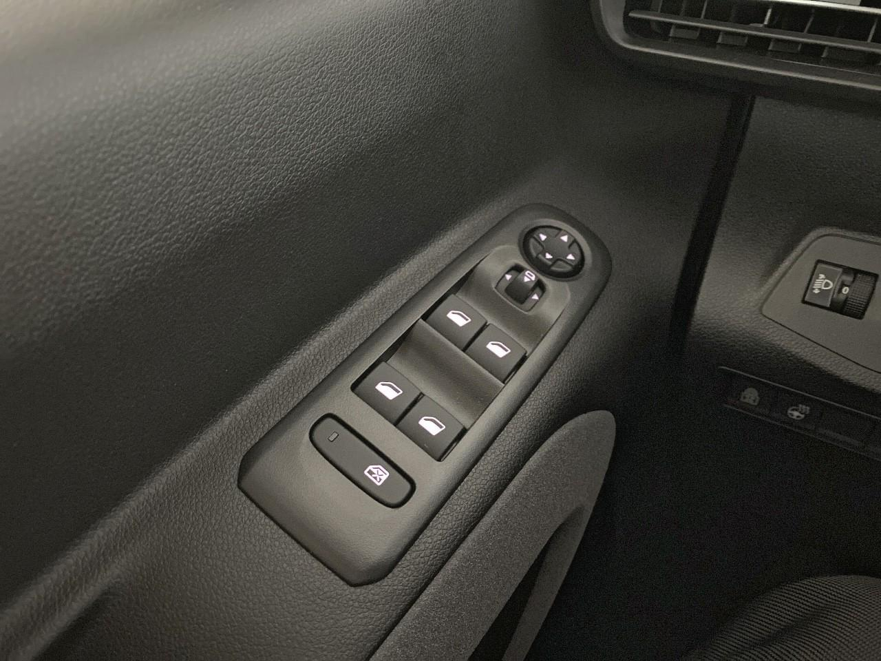 Peugeot Rifter m diesel 130 ch automatique 5pl gt — photo 20