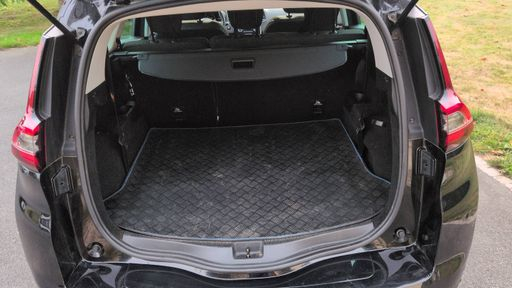 Renault Grand Scenic 1.7 Blue dCi 120 - Zen – 2019 – 151381 km – Diesel – Boîte Manuelle — photo 12