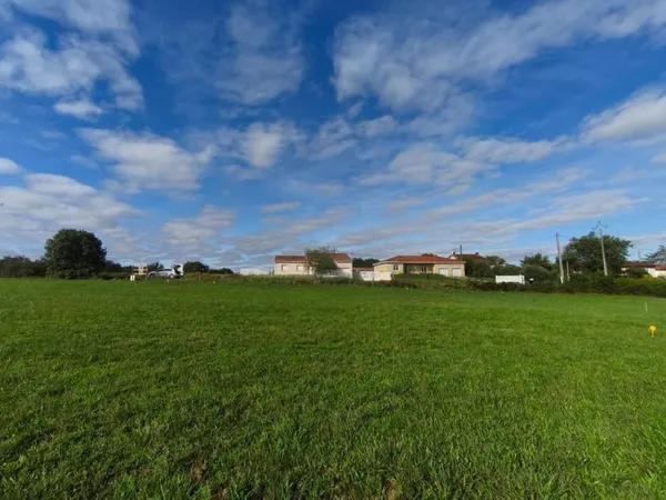 Terrain 855 m²