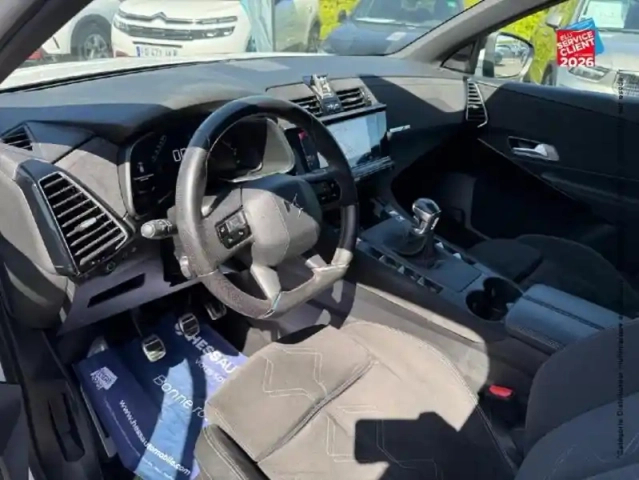 Ds Ds 7 crossback bluehdi 130ch performance line + 102g touvrant camera carplay — photo 15