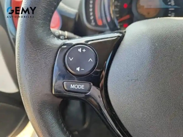 Peugeot 108 vti 72ch s&amp;s bvm5 — photo 19