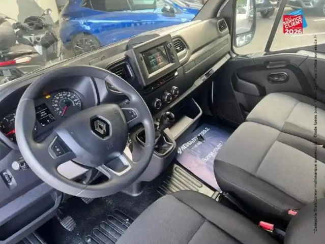 Renault Master fg f3300 l2h2 2.3 blue dci 135ch grand confort euro6 — photo 15