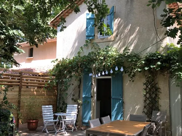 Maison meublee proche uzes
