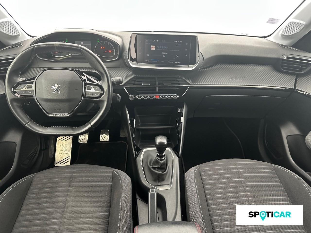 Peugeot 208 1.2 puretech 100ch s&s style 118g — photo 8