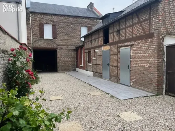 Pont de Metz / Maison avec Jardin et garage sous porche