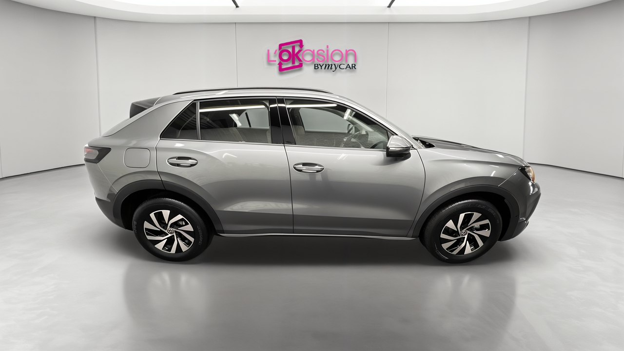 Volkswagen T-Roc 1.5 eTSI Hybrid 116 ch DSG7 — photo 6