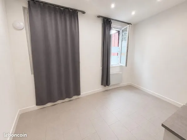 Studio rdc aubervilliers