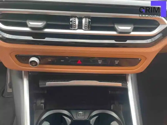 Bmw Serie 3 touring 330d xdrive 286 ch bva8 — photo 9