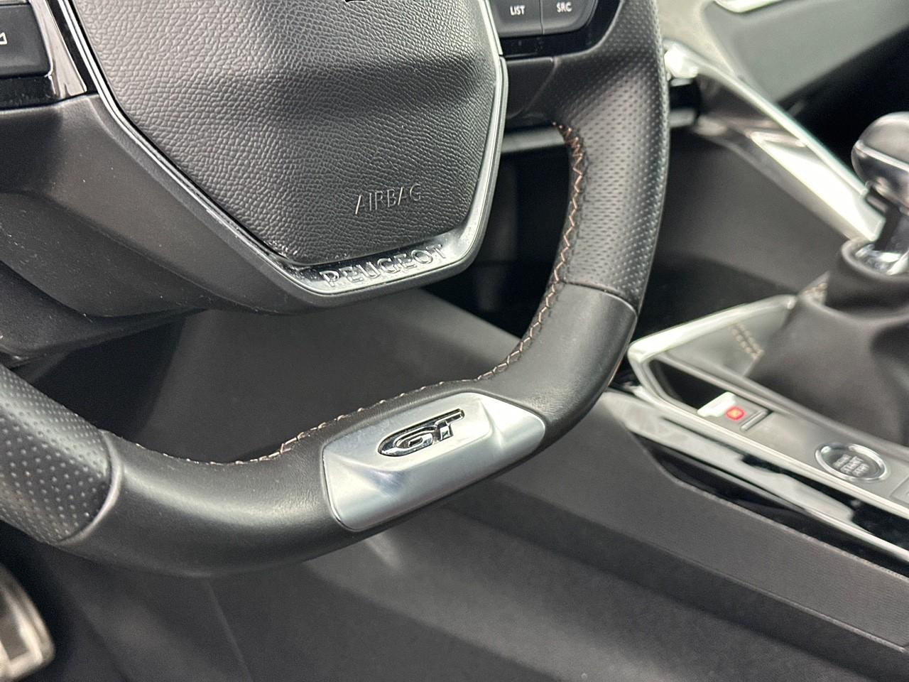Peugeot 3008 puretech 130ch s&s bvm6 gt — photo 33
