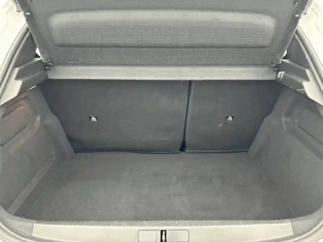 Peugeot 208 electrique 50 kwh 136ch — photo 62