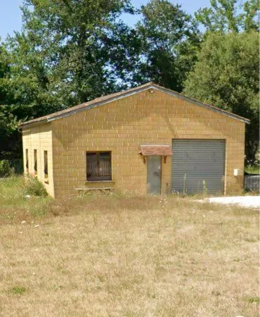 Dépôt / local commercial