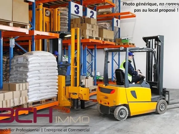Local logistique 500 m²