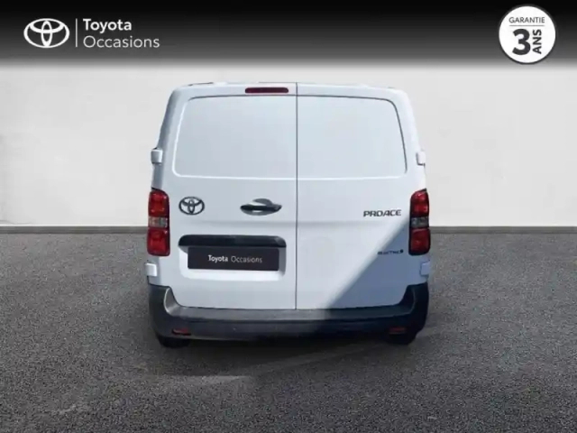 Toyota Proace medium electric 136ch 75kwh start mc24 — photo 4