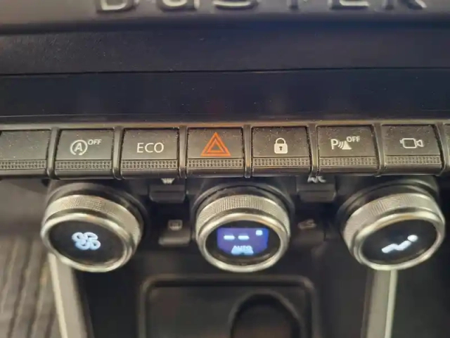 Dacia Duster blue dci 115 4x2 — photo 42