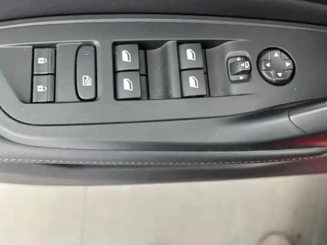 Peugeot 308 phev 180 e-eat8 — photo 50