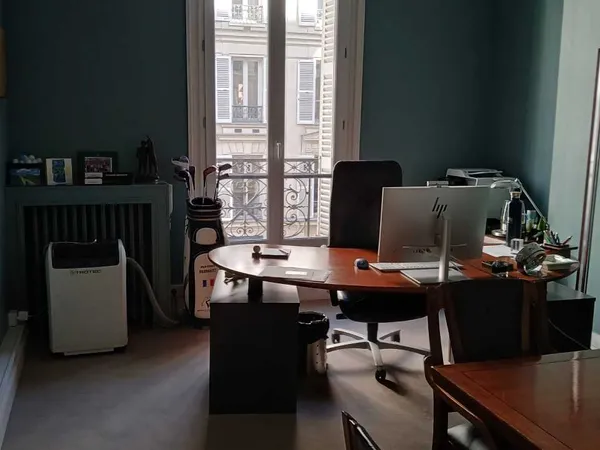 Loue bureau