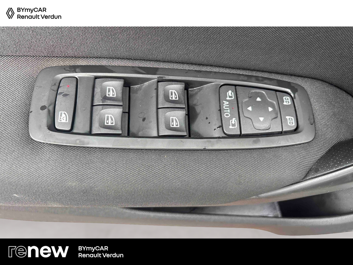Renault Mégane IV Estate E-TECH Plug-In Hybride 160 — photo 14