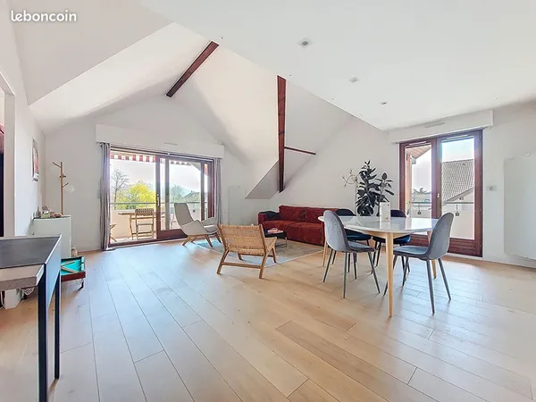 Duplex 5 pièces 106 m²