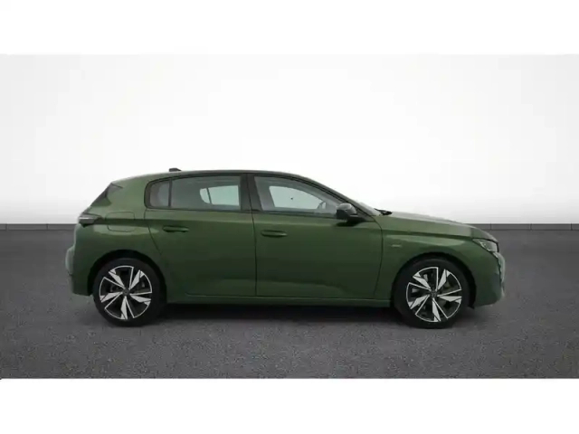 Peugeot 308 phev 180 e-eat8 — photo 11