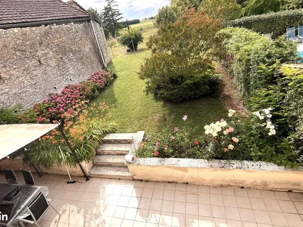 Maison 9 pièces 187 m²