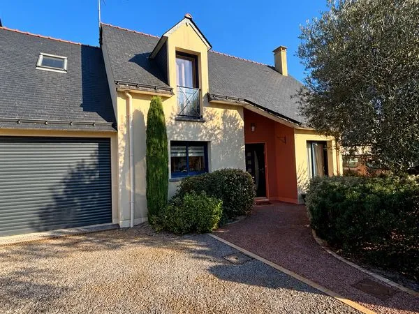 Maison 6 pièces 126 m²