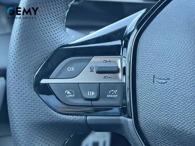 Peugeot 308 electrique 55 kwh 156ch — photo 12