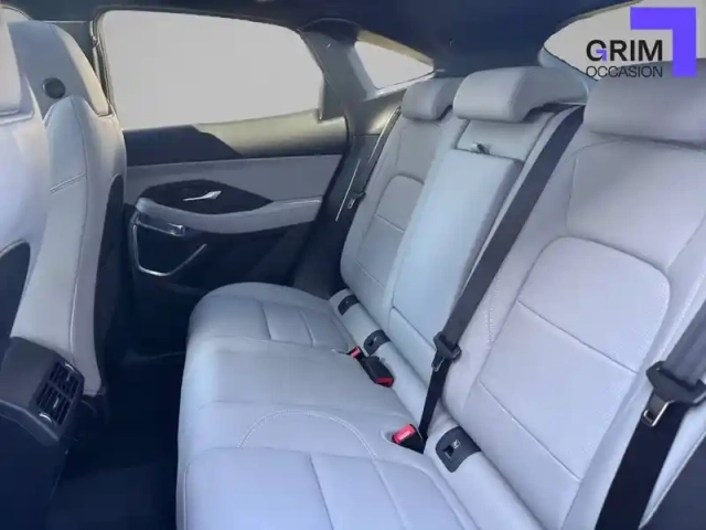 Jaguar E-Pace p270e ch phev awd bva — photo 33