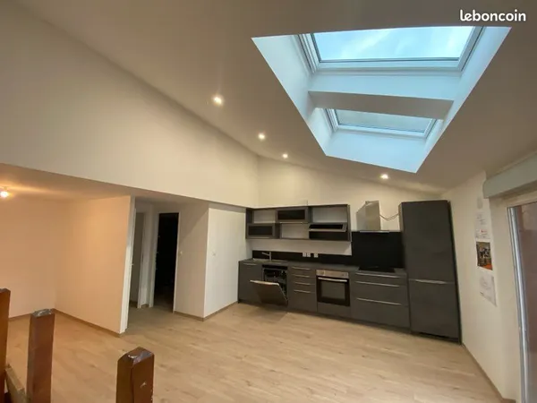APPARTEMENT F4 DUPLEX RENOVÉ 80m2 CENTRE CALME