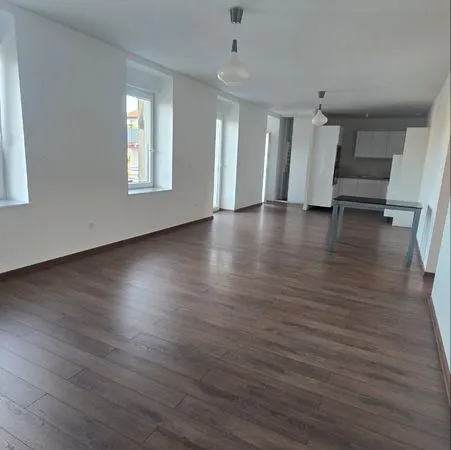 Appartement F4 92m²