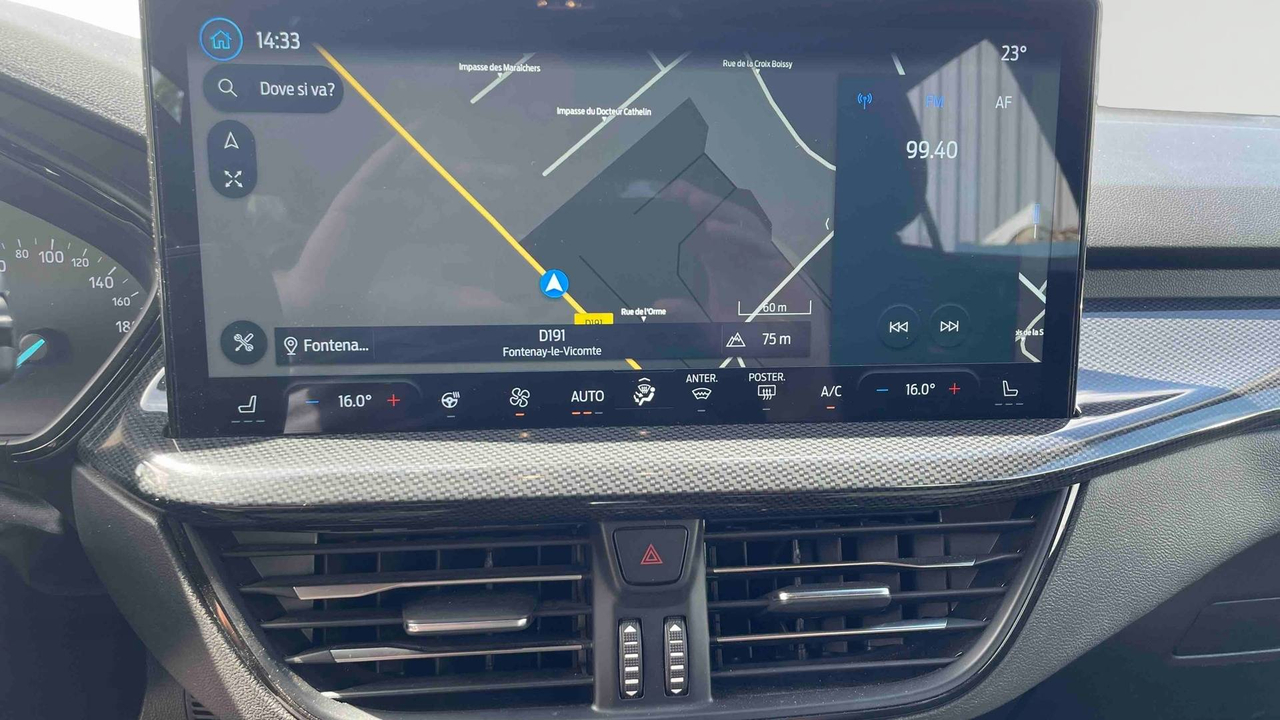 Ford Focus SW 1.0 EcoBoost 155 S&amp;S mHEV Powershift — photo 17