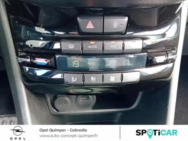 Peugeot 208 1.2 puretech 110ch e6.c allure s&amp;s — photo 15