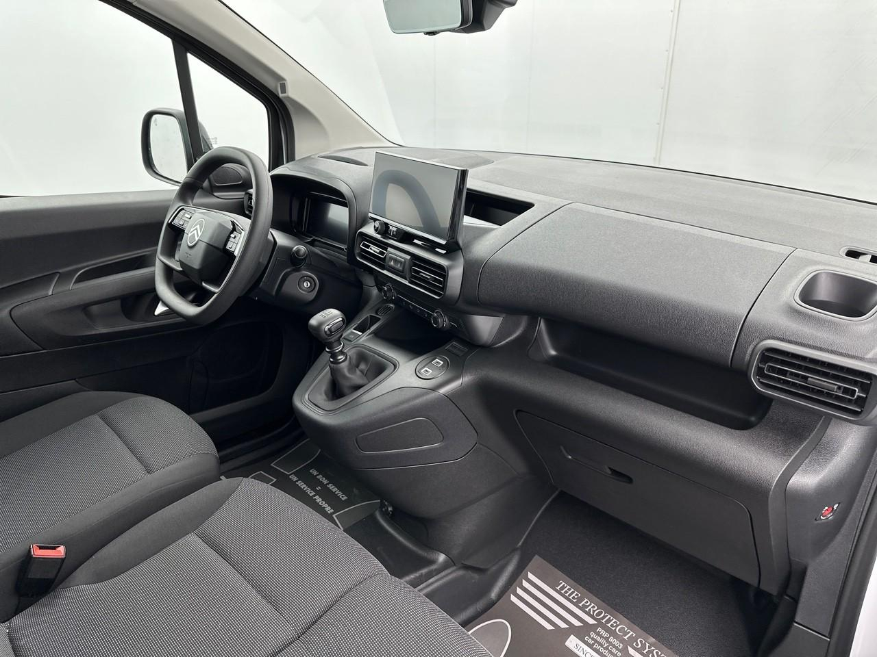 Citroën Berlingo van m diesel 100 ch manuelle — photo 9