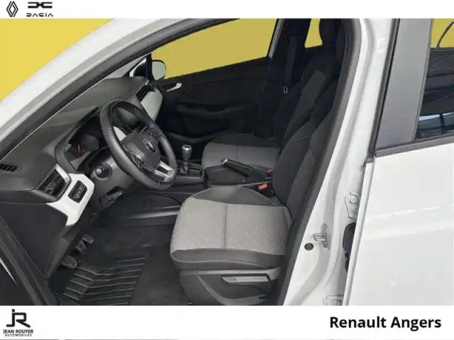 Renault Clio 1.5 blue dci 100ch evolution — photo 36