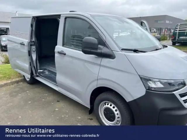 Volkswagen Transporter fg van l1 2.0 tdi 150ch business — photo 9