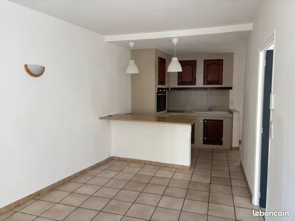 Appartement T3 centre ville d'Orange