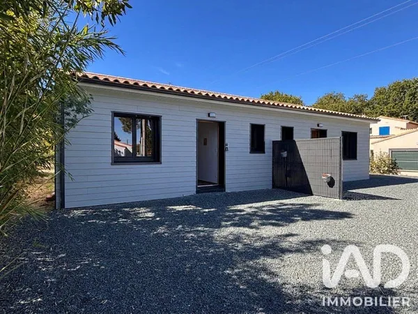 Maison de plain-pied 2 pièces 49 m²