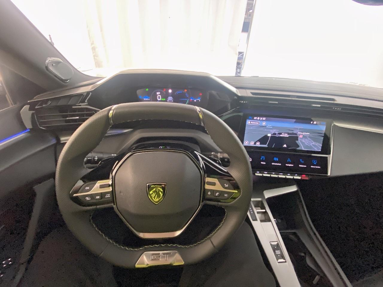 Peugeot 408 electrique 58 kwh 210 ch gt — photo 12