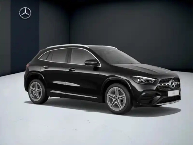 Mercedes Gla 200 d amg line — photo 13